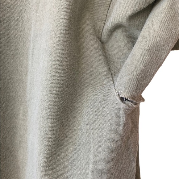 Vintage Anvil Green Holiday Bird Poinsettia Cotton Tee Shirt Size Large - Picture 8 of 8